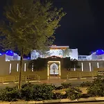 Seaside House & Free Parking